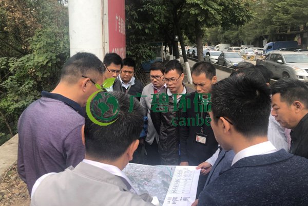 大良街道、順控環(huán)保水務(wù)等領(lǐng)導(dǎo)到金陡涌黑臭水體治理現(xiàn)場(chǎng)視察工作(圖4)